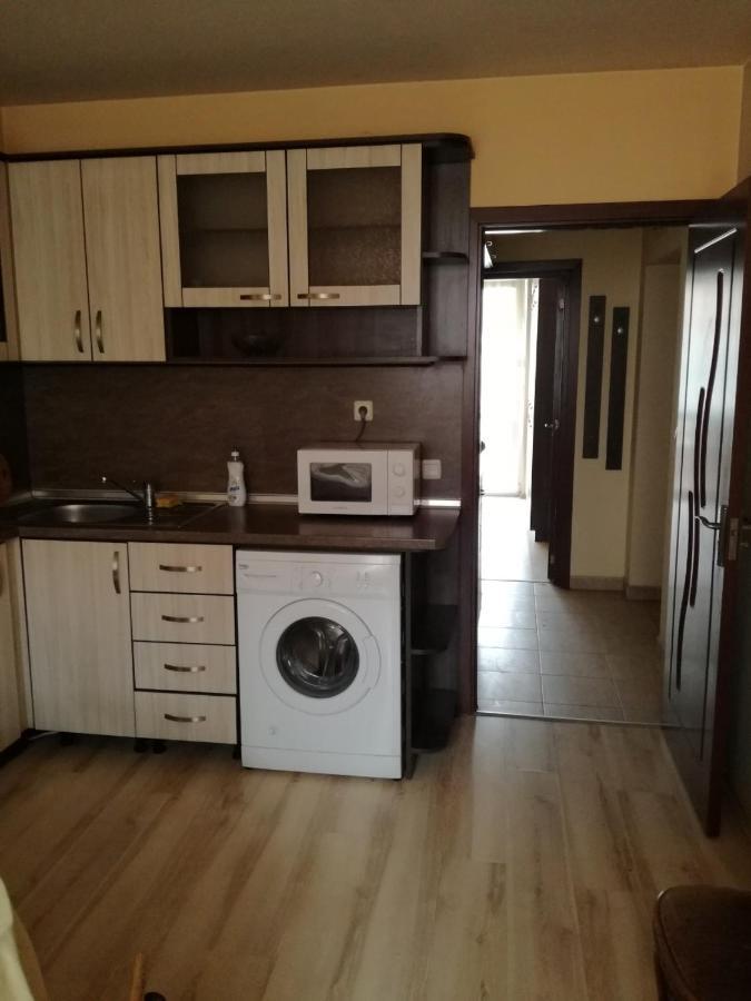 Apartmen Xan Malamir Varna Exterior foto